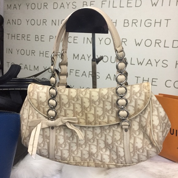 Dior Handbags - DIOR Diorissima shoulder bag